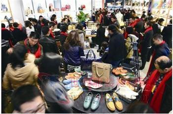 溫州童鞋企業(yè)集體入駐國(guó)際淘寶城，線上線下融合加速行業(yè)轉(zhuǎn)型