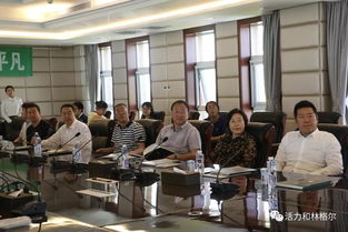 自治區人大常委會調研組來我縣調研